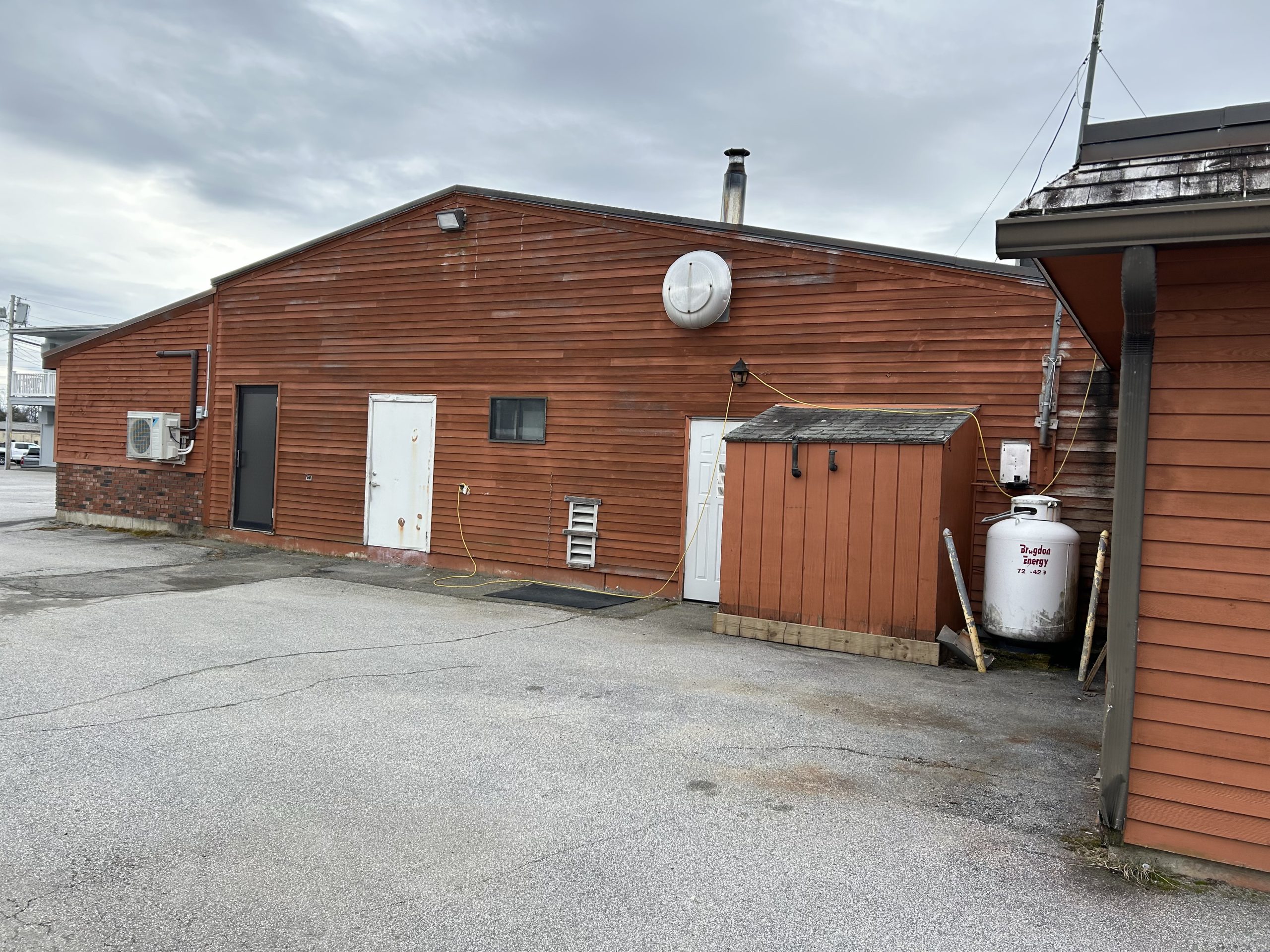 AUCTION CANCELED R24320 “Pamola Motor Lodge” 973 Central St